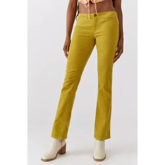BDG Pants - Urban Outfitters BDG Elodie Corduroy Flare Pant in Green Low Rise Pockets Sz 29
